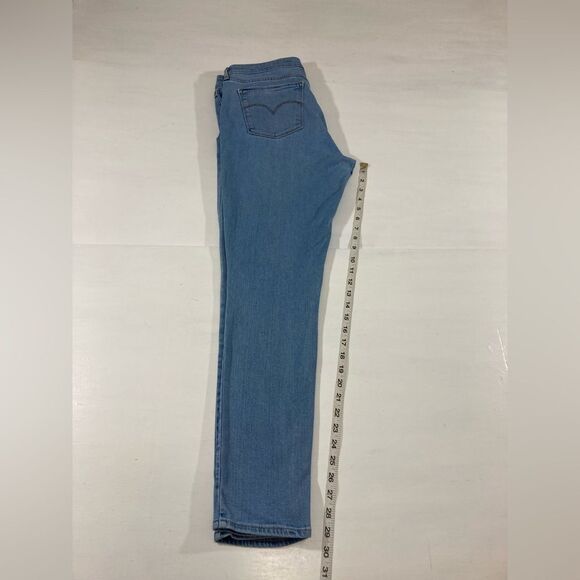 Levi’s Women’s 32 Mid Rise Light Blue Ankle Jeans Stretch Denim Casual - Picture 12 of 12